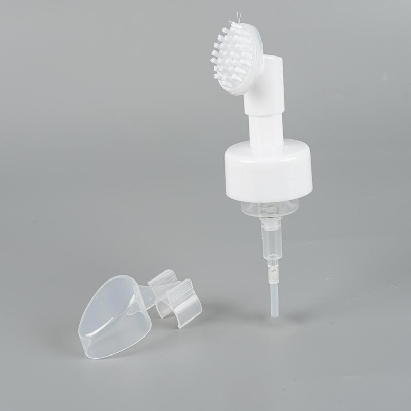 Foam Pump With Brush