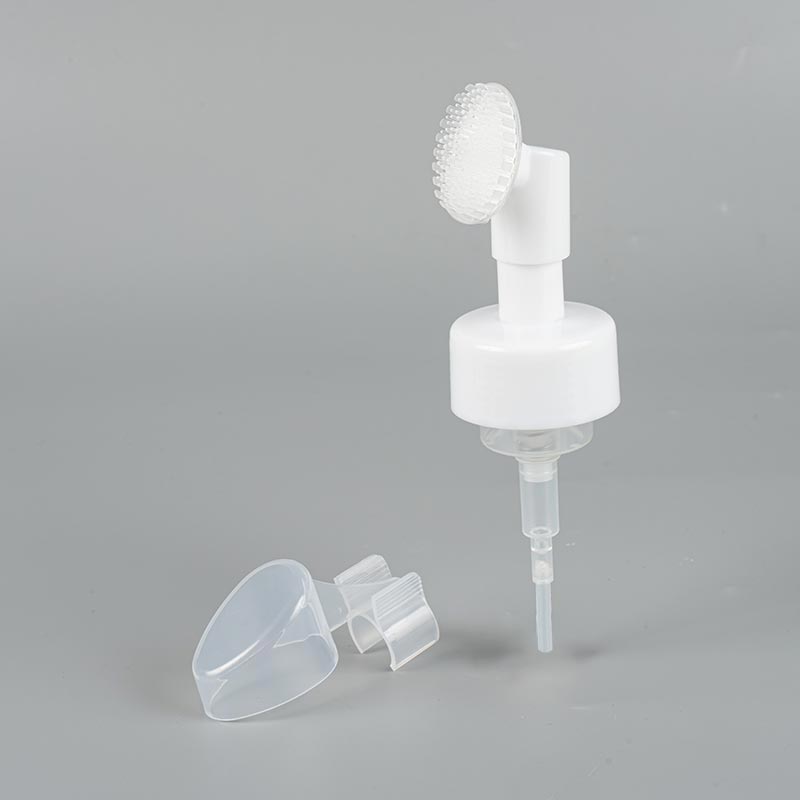 Foam Pump With Brush